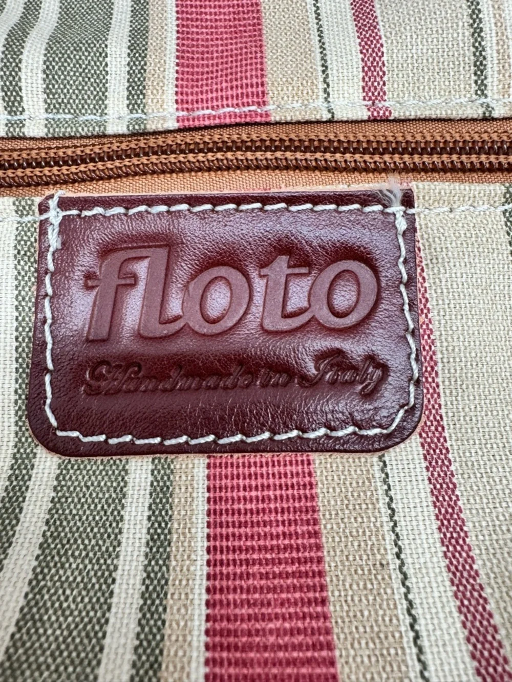 Floto Ciabatta is a modern take on the classic leather doctor bag,